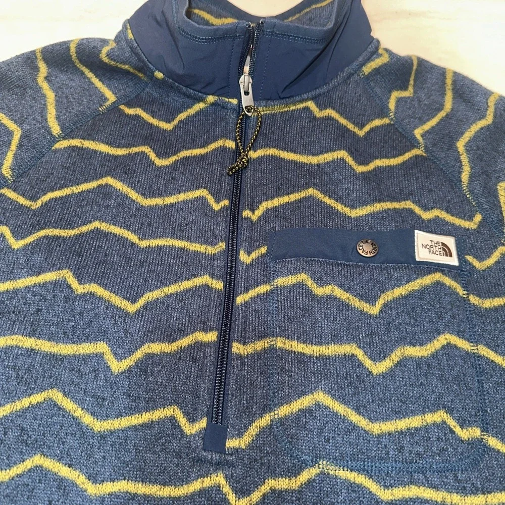 The North‎ Face Men's Novelty Gordon Lions 1/4 Zip Pull Over Size M Blue